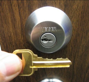 vancouver-residential-locksmith-services (1)